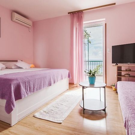Apartment Kuzmanic Локва Рогозница Екстериор снимка