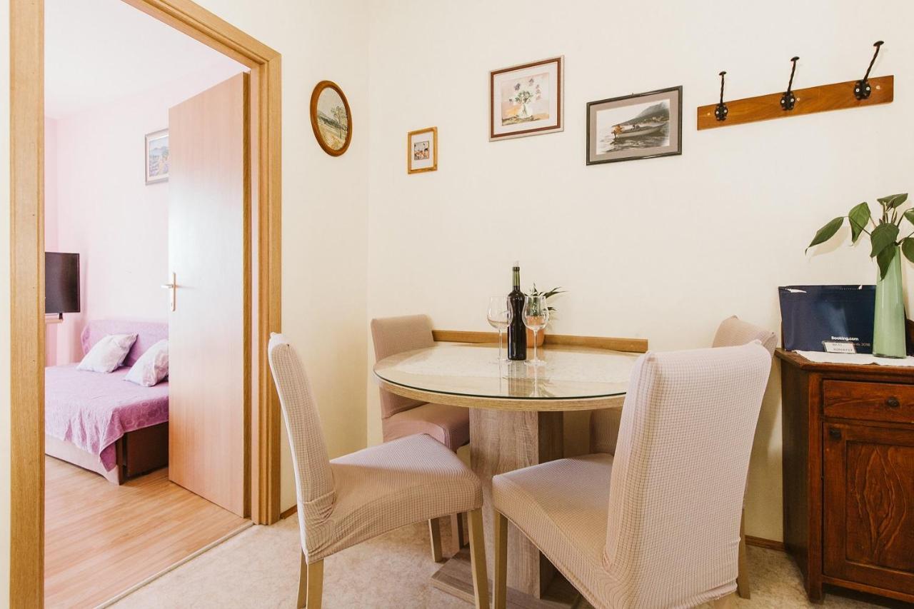 Apartment Kuzmanic Локва Рогозница Екстериор снимка